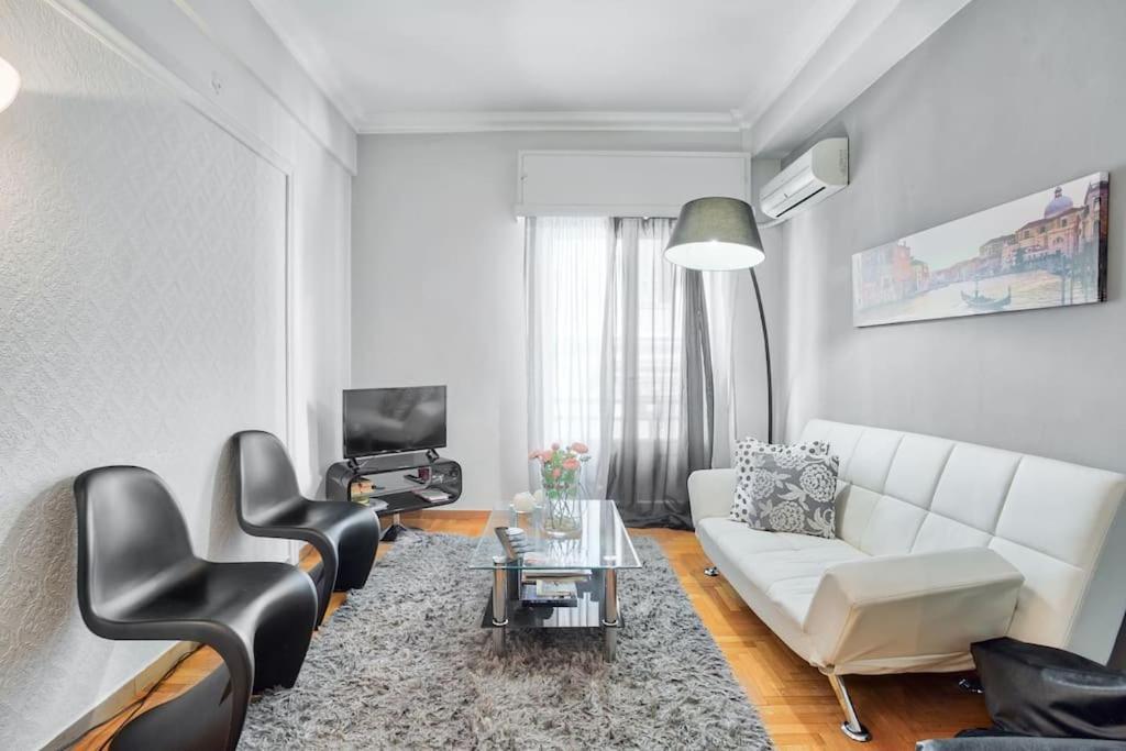 2Bdr Olympianzeus Apt With Netflix Athens Exterior photo