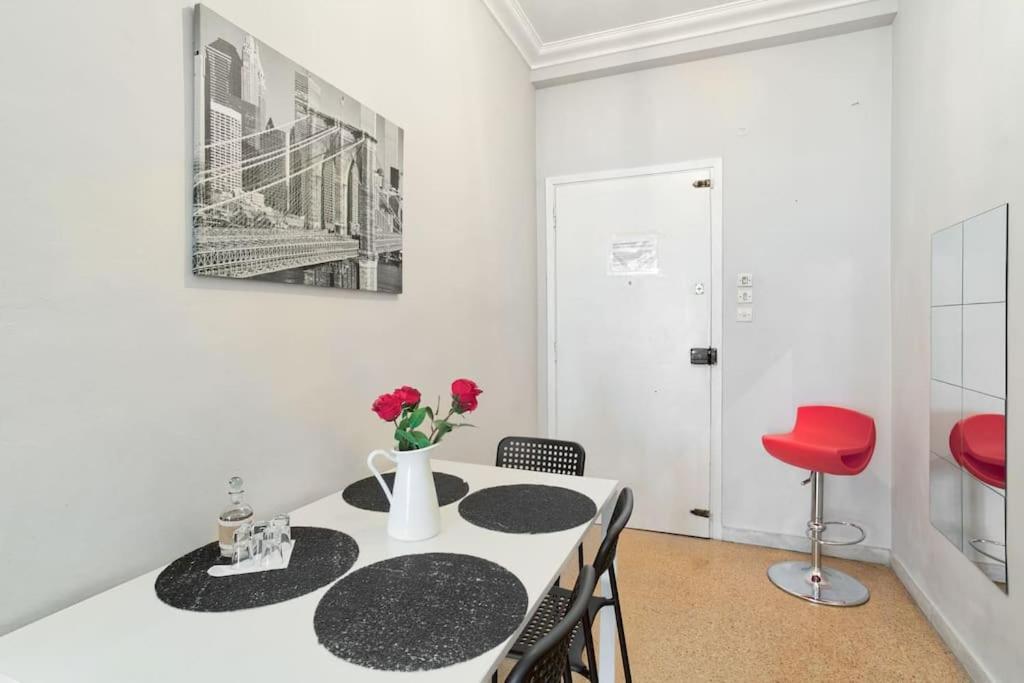 2Bdr Olympianzeus Apt With Netflix Athens Exterior photo
