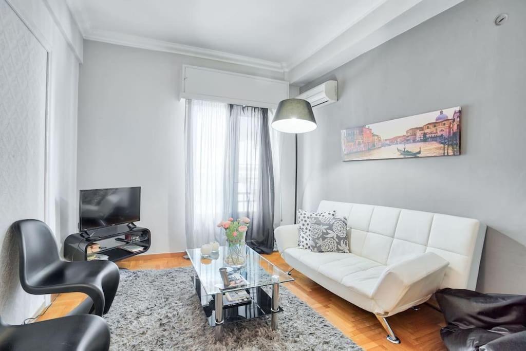 2Bdr Olympianzeus Apt With Netflix Athens Exterior photo